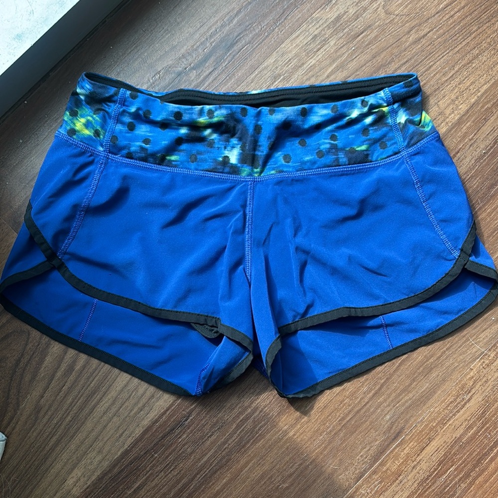 Lululemon Speed Up Shorts Size 4